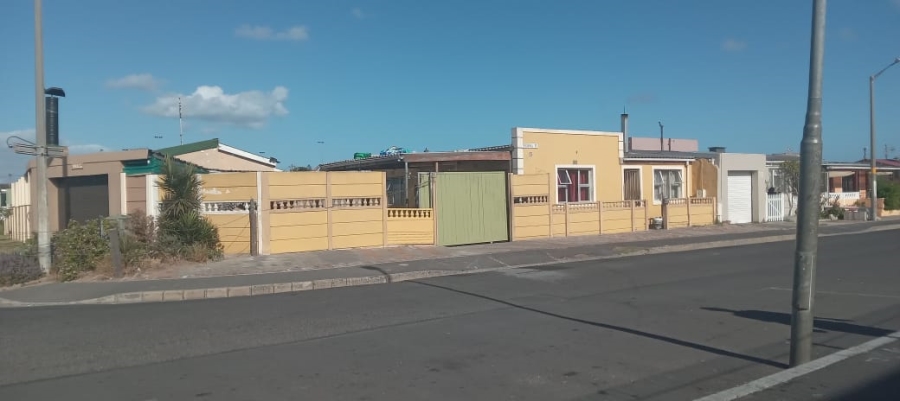 3 Bedroom Property for Sale in Steenberg Western Cape